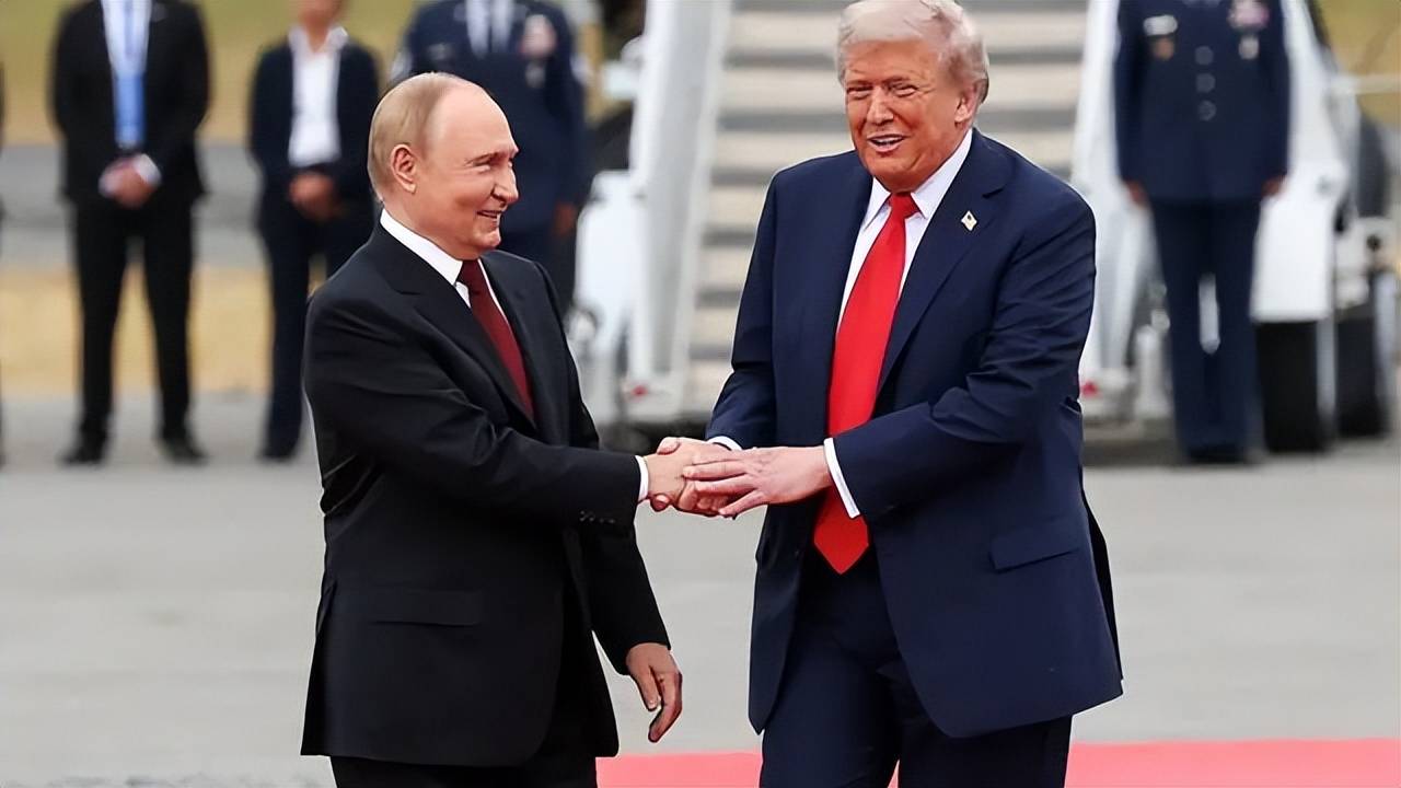 俄专家有个大胆想法,提议建一条中美俄跨洲际铁路,把三国团结起来!