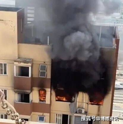 致1死2伤！南京一住户室内发生闪爆事故，最新通报