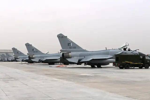 突然到来的惊喜?孟加拉国表示要22亿美元购买20架歼-10CE?