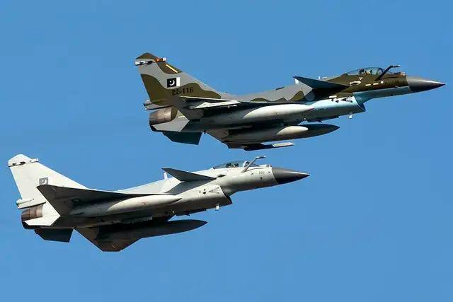 突然到来的惊喜?孟加拉国表示要22亿美元购买20架歼-10CE?