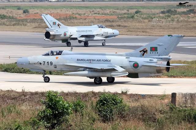 突然到来的惊喜?孟加拉国表示要22亿美元购买20架歼-10CE?