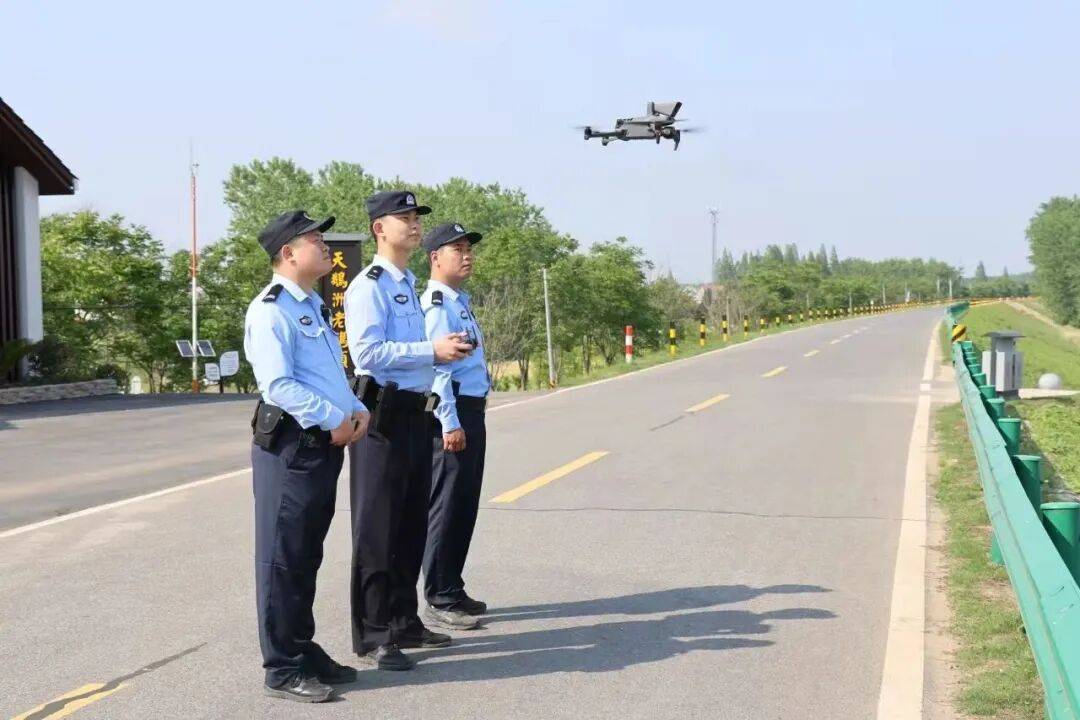 荆州公安“一市一台”警务机制改革迭代升级