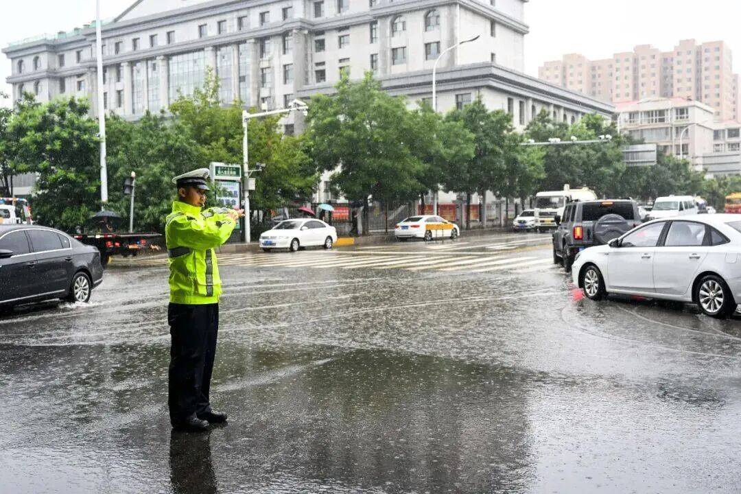 “几天下了一年的雨”,北方城市如何更新汛期安全观